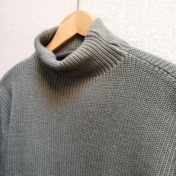 Zara sweater! - Picture 4 of 12